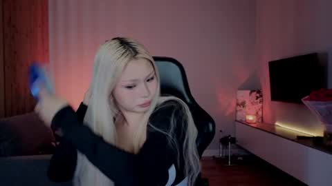 rileymee online show from 04.21.26