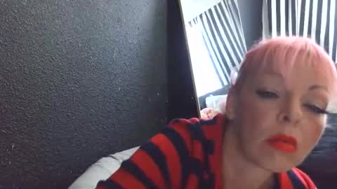 Snapshot of rileyraerhoads chatting on 09.30.25 rileyraerhoads online show from 09.30.25