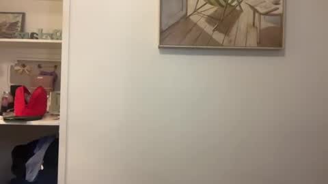 Riley online show from 09.22.25