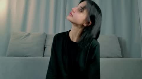 Snapshot of rinacain chatting on 11.09.25 RINA online show from 11.09.25