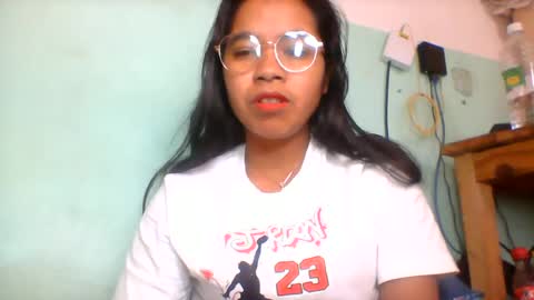 Snapshot of rinah856024 chatting on 06.29.26 rinah856024 online show from 06.29.26