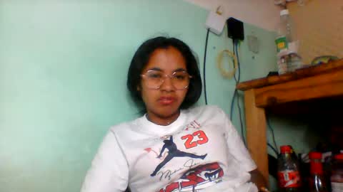Snapshot of rinah856024 chatting on 06.29.26 rinah856024 online show from 06.29.26