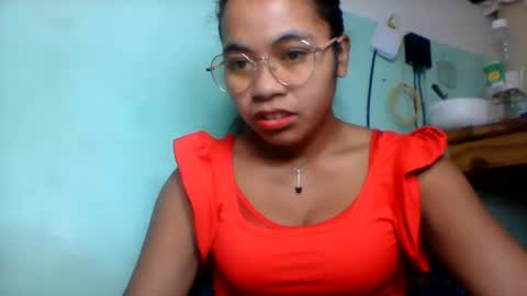 Snapshot of rinah856024 chatting on 07.01.26 rinah856024 online show from 07.01.26