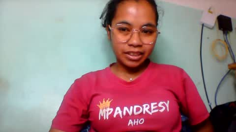Snapshot of rinah856024 chatting on 07.23.26 rinah856024 online show from 07.23.26