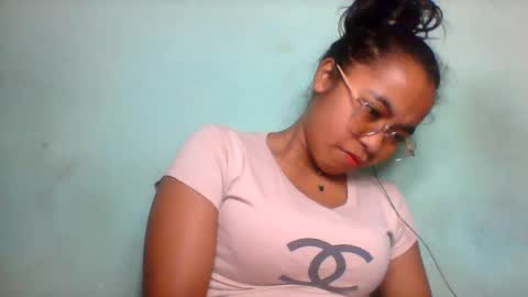 Snapshot of rinah856024 chatting on 07.28.26 rinah856024 online show from 07.28.26