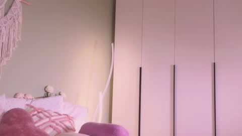 Rina online show from 10.20.25