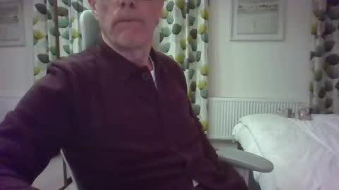 Snapshot of ringomar chatting on 11.30.25 Rob online show from 11.30.25