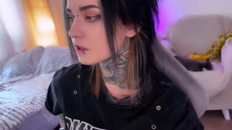 Snapshot of ripper_66 chatting on 03.04.26 DianaBrite fansl y online show from 03.04.26