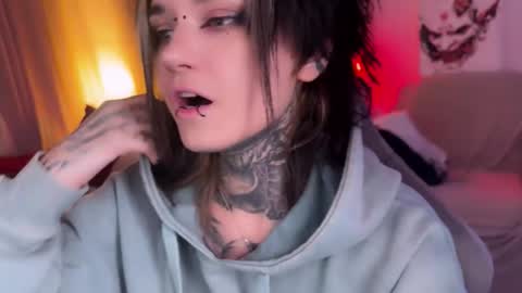 Snapshot of ripper_66 chatting on 03.25.26 DianaBrite fansl y online show from 03.25.26