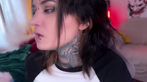 Snapshot of ripper_66 chatting on 03.26.26 DianaBrite fansl y online show from 03.26.26