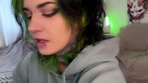 Snapshot of ripper_66 chatting on 03.31.26 DianaBrite fansl y online show from 03.31.26