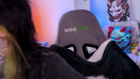 Snapshot of ripper_66 chatting on 04.16.26 DianaBrite fansl y online show from 04.16.26