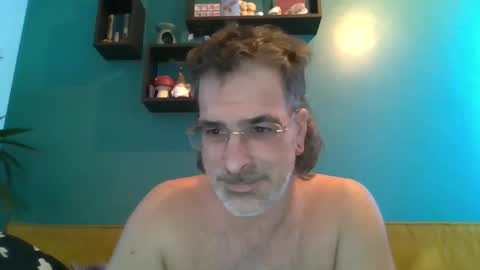 Snapshot of risa248_ chatting on 02.18.26 risa248_ online show from 02.18.26