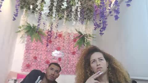 Snapshot of risitos_de_oro_ chatting on 10.01.25 Risitos De Oro online show from 10.01.25