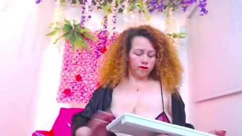 Snapshot of risitos_de_oro_ chatting on 11.13.25 Risitos De Oro online show from 11.13.25