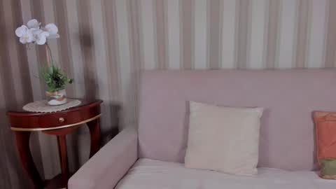 rita_farell online show from 11.03.25