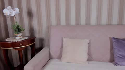 rita_farell online show from 12.22.25