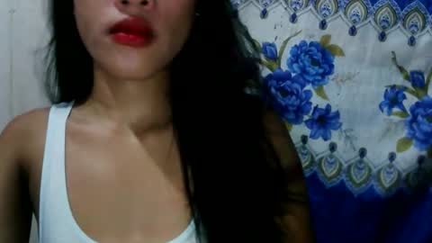 Snapshot of riyu77 chatting on 09.17.25 riyu77 online show from 09.17.25