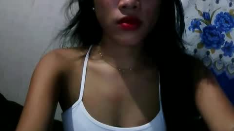 Snapshot of riyu77 chatting on 10.28.25 riyu77 online show from 10.28.25