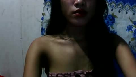 Snapshot of riyu77 chatting on 10.29.25 riyu77 online show from 10.29.25