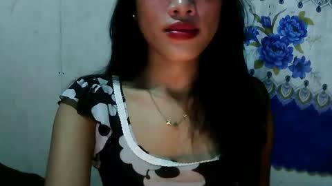 Snapshot of riyu77 chatting on 10.31.25 riyu77 online show from 10.31.25