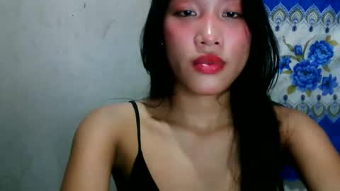 Snapshot of riyu77 chatting on 12.18.25 riyu77 online show from 12.18.25