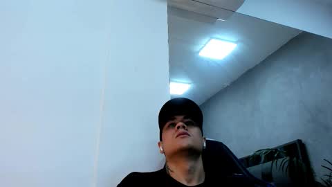 Roan Birkin online show from 01.05.26