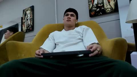 Roan Birkin online show from 02.02.26