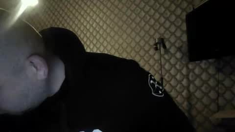 Snapshot of rob18997 chatting on 11.21.25 rob18997 online show from 11.21.25