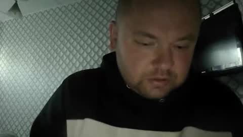 Snapshot of rob18997 chatting on 02.14.26 rob18997 online show from 02.14.26