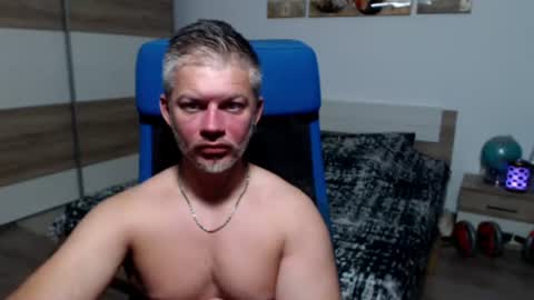 Snapshot of robbyshawz chatting on 07.01.26 robbyshawz online show from 07.01.26
