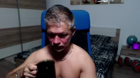 Snapshot of robbyshawz chatting on 07.05.26 robbyshawz online show from 07.05.26