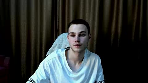 robert10211 online show from 01.14.26