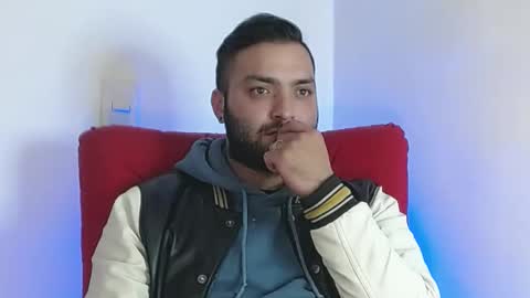 Stiven - online show from 02.25.25