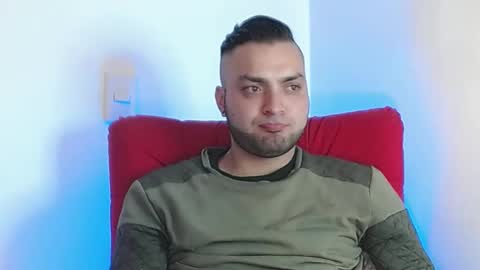 Stiven - online show from 02.28.25