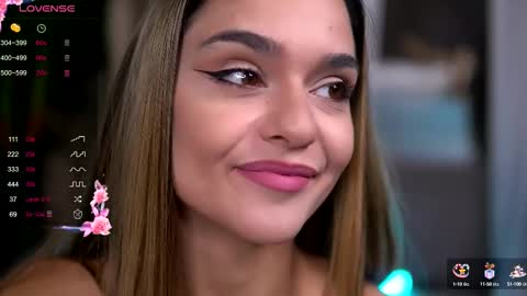 Snapshot of robertarosetti chatting on 09.16.25 Roberta online show from 09.16.25