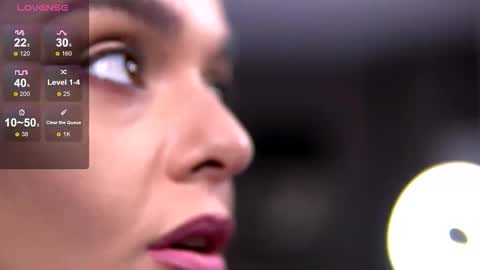 Snapshot of robertarosetti chatting on 09.30.25 Roberta online show from 09.30.25