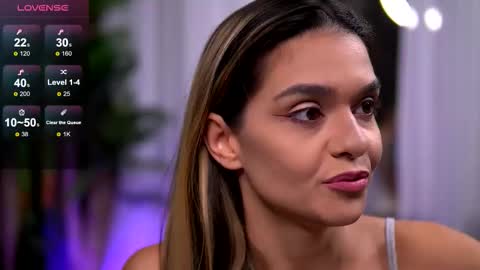 Snapshot of robertarosetti chatting on 10.07.25 Roberta online show from 10.07.25