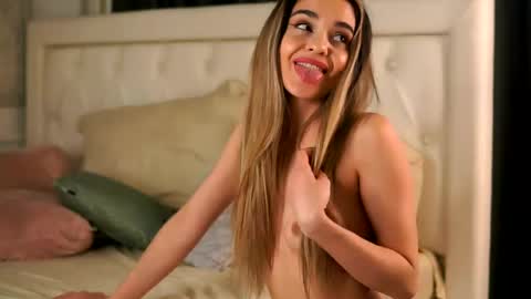 Roberta online show from 04.23.26