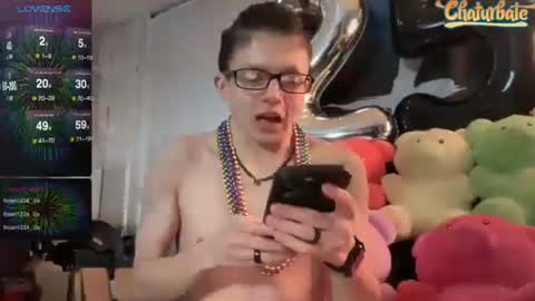 Snapshot of robertcicijr21 chatting on 03.01.25 Robert Cici Jr. online show from 03.01.25