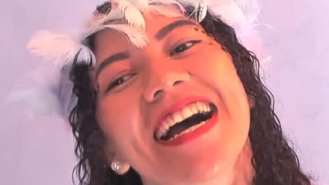 Snapshot of roberts_kloe chatting on 01.28.25 Roberts kloe online show from 01.28.25