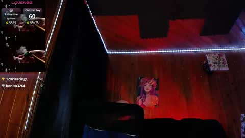 Snapshot of robin__nj chatting on 10.12.25 Robin online show from 10.12.25