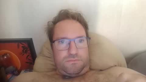 robinouhot online show from 11.07.25