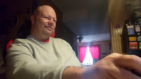 Snapshot of robonuts2004 chatting on 01.26.25 Robo Nuts online show from 01.26.25