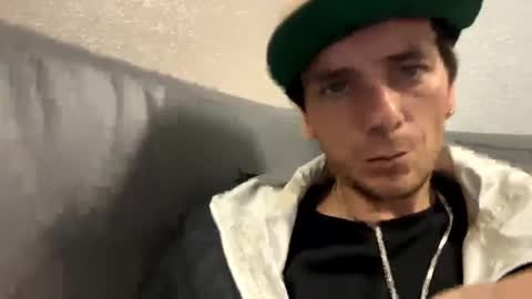 Rob witha 8 online show from 10.06.25