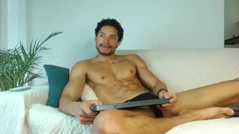 roby_millerr online show from 10.05.25