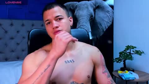 rocco_santos online show from 10.06.25