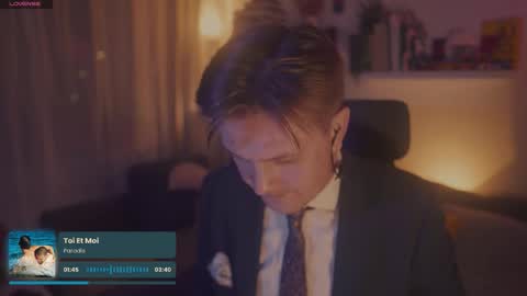 Rocket Bunny online show from 10.11.25