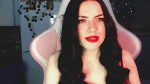 Sophie  online show from 12.24.24