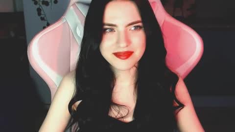 Sophie  online show from 12.28.24